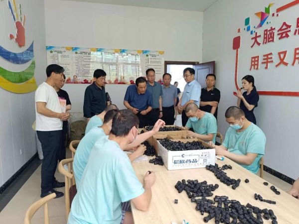 社會救助蜚聲省外  隴東客人慕名而來